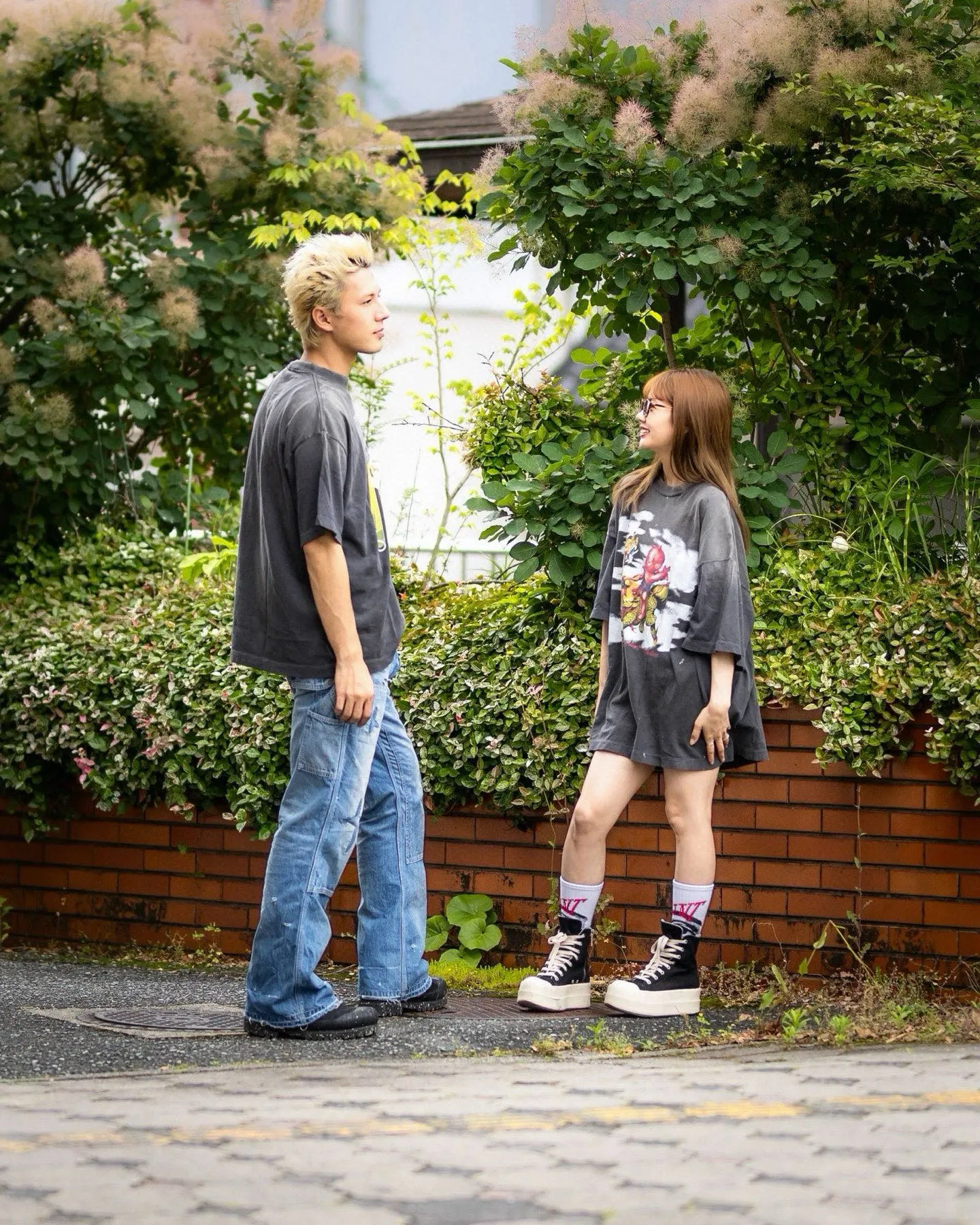 SAINT Mxxxxxx EGG SS TEE/BLK Broken egg shell/SAINT LOGO projection distressed retro short-sleeves Washed black S-XL Correct version Customized co-branded main mark/washed mark/cherub mark Tubular fabric Garment dyeing Rewashing water fading Destroying graffiti Simulating natural distressed effect Top-notch printing technology Washing treatment